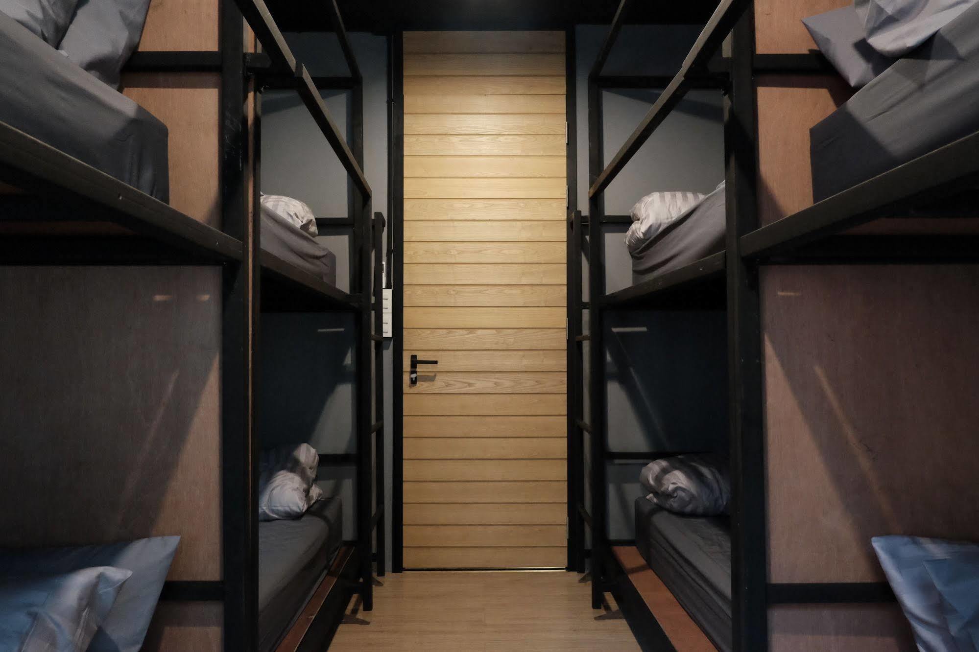 Nap@Pan Hostel Silom Bangkok Zewnętrze zdjęcie